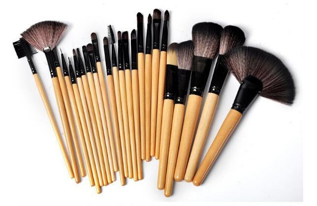 Professional Makeup Brush Set 24 Pieces - Complete Cosmetic Brushes Kit with Gift Bag