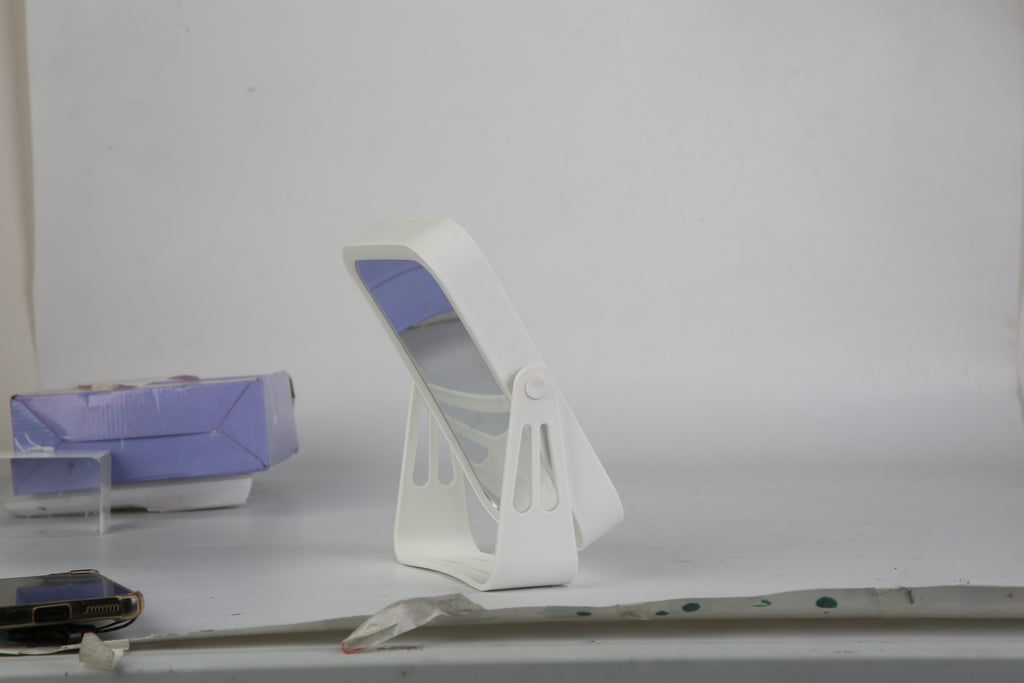 Luxora 10× Magnifying Lighted Makeup Mirror – Double-Sided Travel Mirror with 3 Light Modes & USB Rechargeable Design